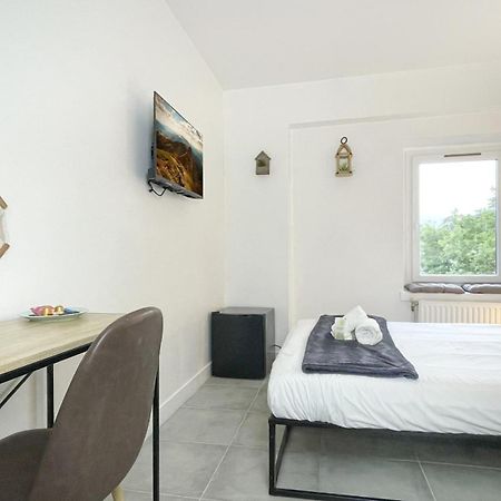 La Coloc Choco - Belle Colocation En Hypercentre / 5 Chambres Privees / Salle De Bains Privative / Proche Gare Et Tram / Wifi Et Netflix Annemasse Bagian luar foto